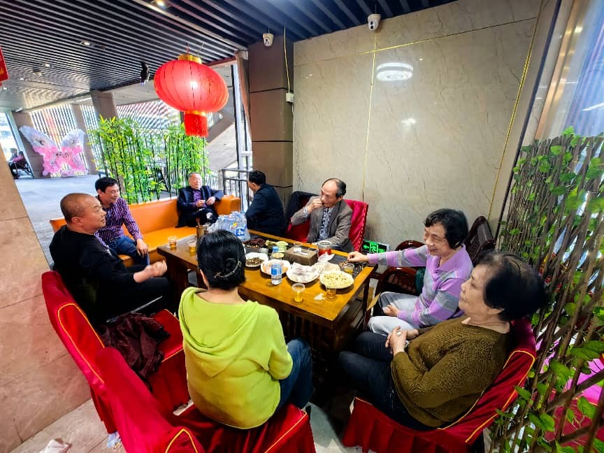 【晚霞映满天 最美夕阳红——福模之家成功举办纪念进厂60周年老职工联谊会】图2