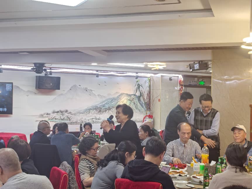 【晚霞映满天 最美夕阳红——福模之家成功举办纪念进厂60周年老职工联谊会】图4