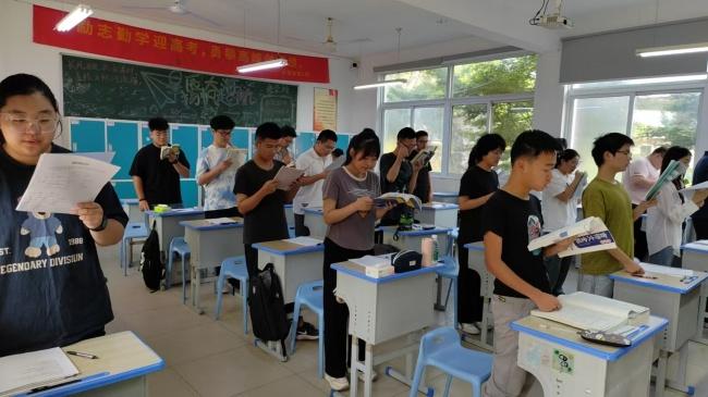 【南通高考复读选择指南：如皋华博的实力与模式】图2